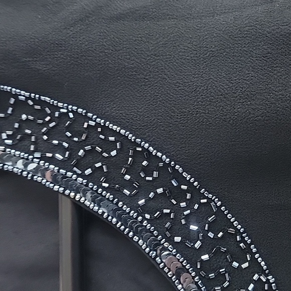 ROAMAN'S Sleeveless Black Blouse - Picture 3 of 4